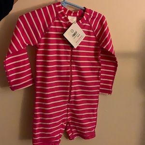 Hanna Anderson sunblock rashguard size 2T